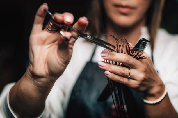 How to Pick Haircuts for Women in Surprise, AZ, After Damage
